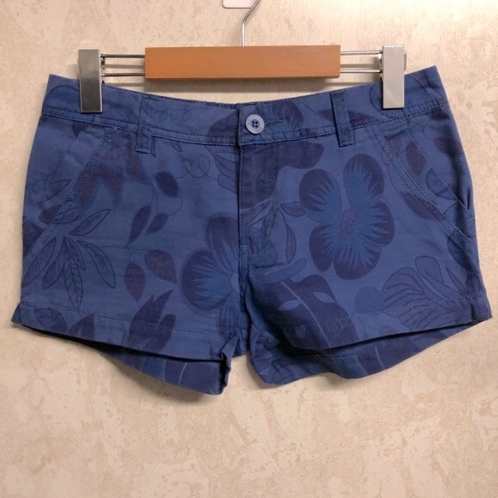 Arizona Jean Company Tropical Print Shorts